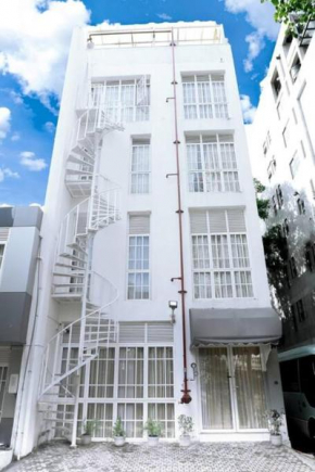 Urban Girl Hostel